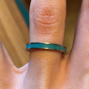 Turquoise band